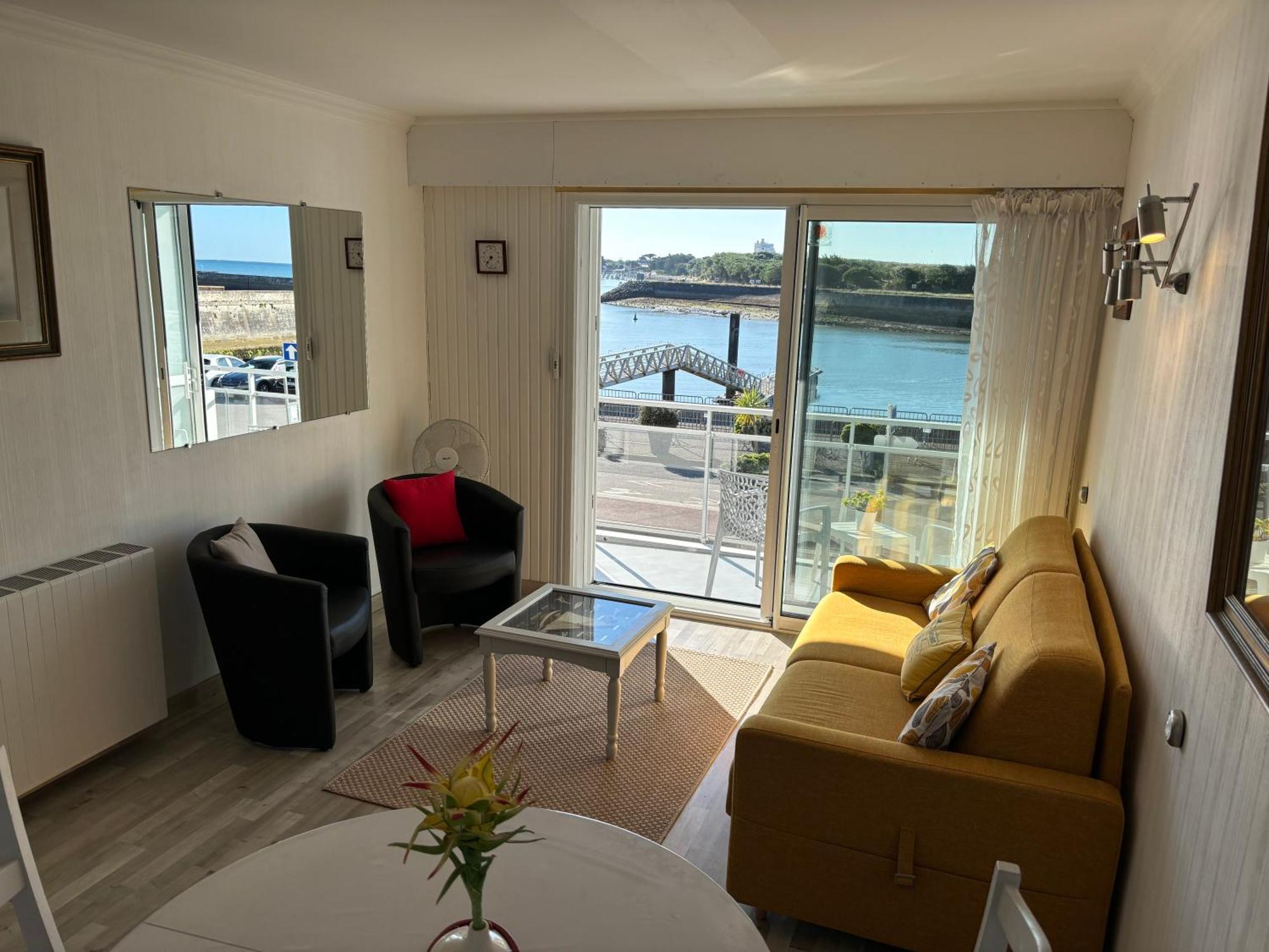 Apartamento Vue Panoramique Port Et Ocean Saint Gilles Croix de vie Exterior foto